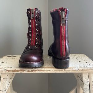 Freebird Liver Pool Boots - Excellent condition! Worn 5 times!